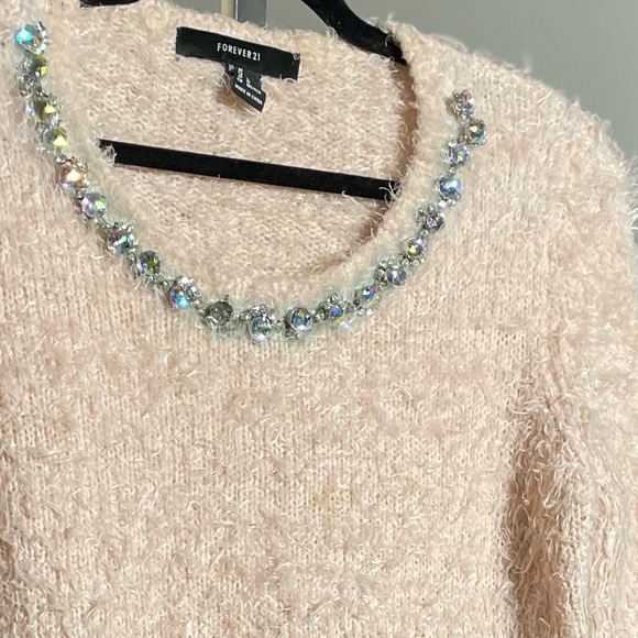 Pink jewel fluffy sweater gemstone collar fuzzy - Picture 6 of 6